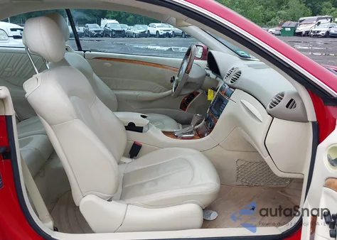 2005 Mercedes-Benz Clk 500 from USA, damaged, VIN WDBTJ75J95F140071